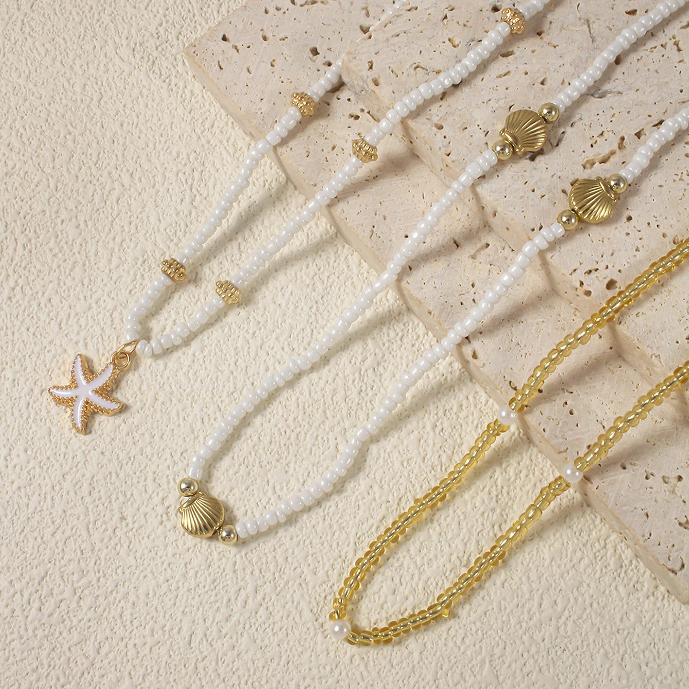 Vintage Women's Multi-layer Stacked Handmade Seed Bead Choker Trendy Starfish Shell Pendant Necklace Summer Beach Party Jewelry
