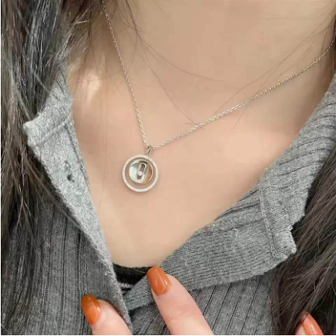 925 Sterling Silver Round Women's Necklace, Set With Sashionable Sliding Zircon Jewelry.