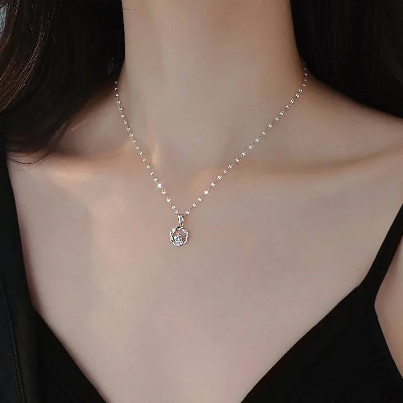 New Silver Necklace for Women Light Luxury High-end Round Flower Pendant Collarbone Chain Gift for Girlfriend Wedding Jewelry