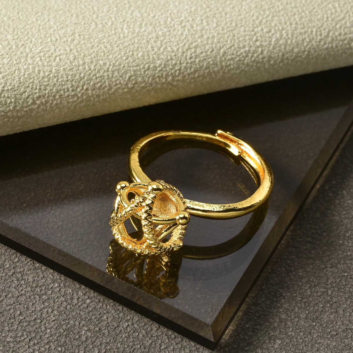 Women's Jewelry Golden Copper Ring Boho Chic Luxury Ring for Party Elegant Fashion Rings for Women Trendy Gift Wedding Ring