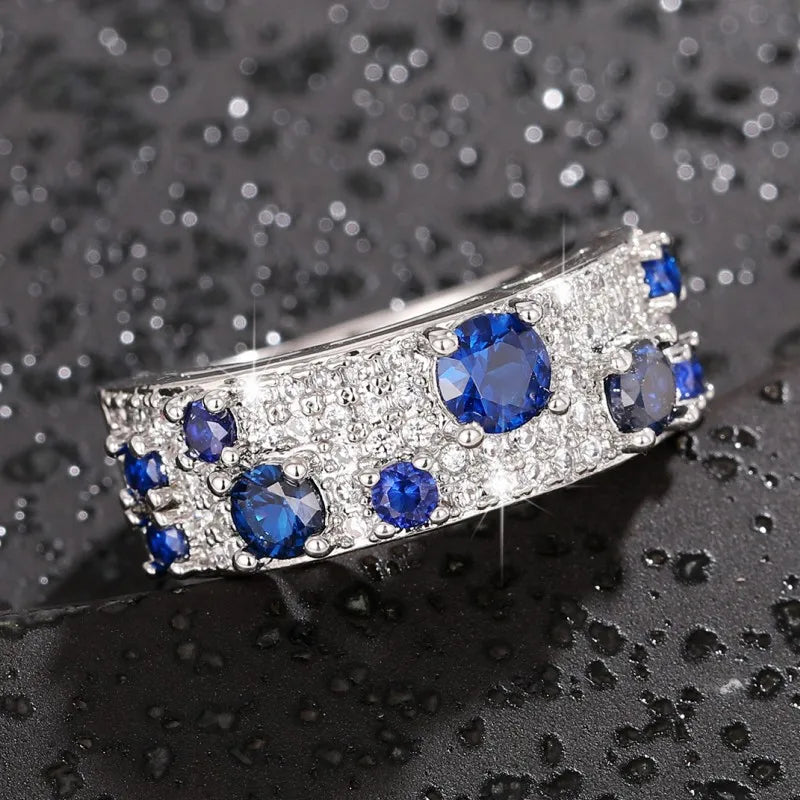 Huitan Newly Women Rings Blue/Crystal Cubic Zircon Silver Color Rings for Wedding Engagement Party Modern Fashion Female Jewelry