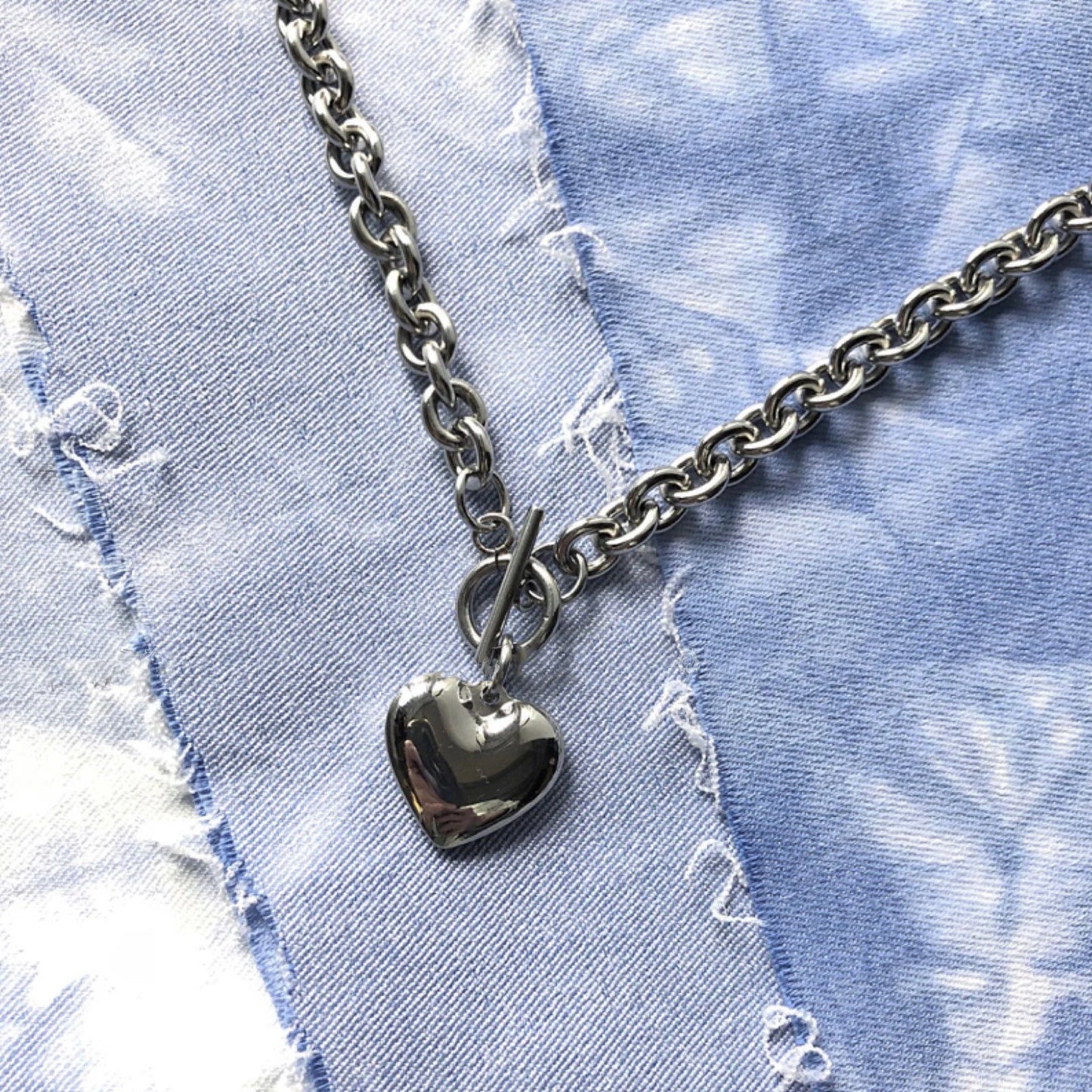 European Style Hyperbole Love Heart Pendant Necklaces Coldness Punk Neck Chains For Women Unisex Korean Fashion Jewelry Dancing
