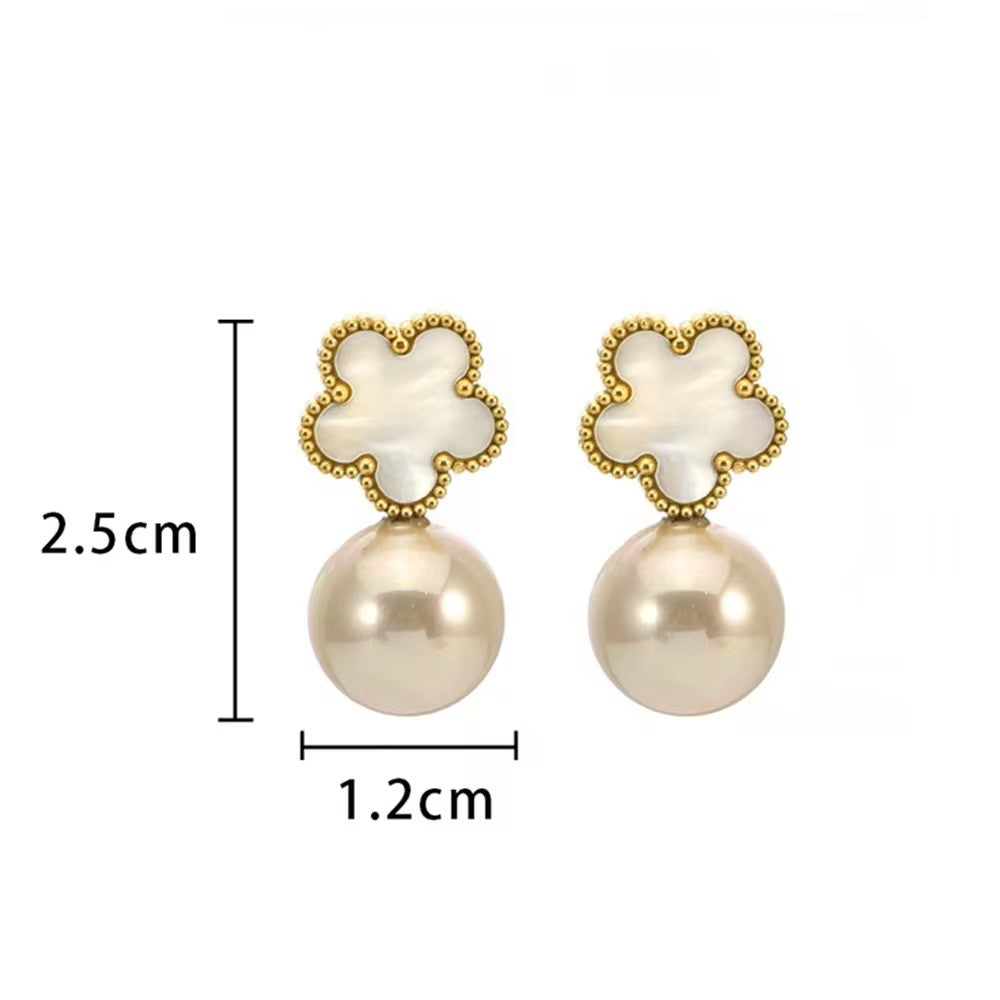 Altera Luxury Shell Flower Stud Earrings